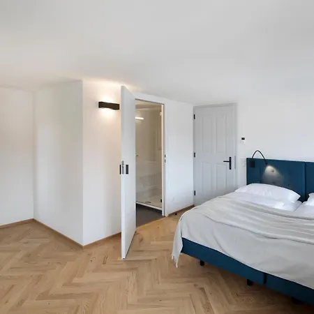 Hotel Krone - Self Check-in *