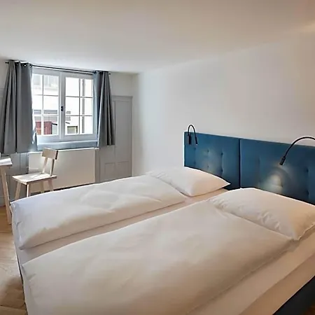 Krone Hotel *