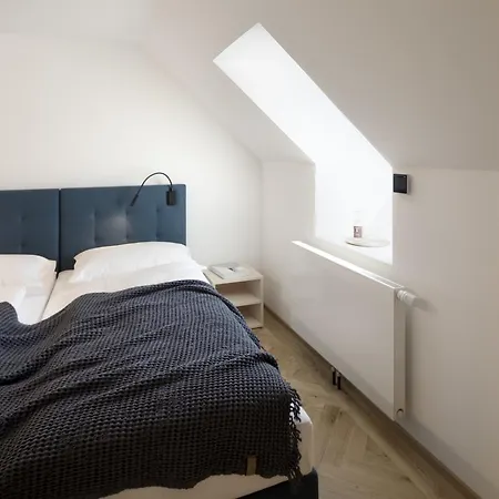 Krone - Self Check-in Hard